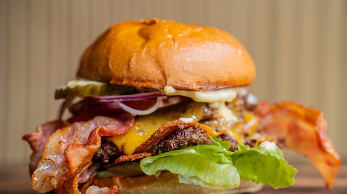 3Dc34d8a 2Ee6 11Ed 89Ee 96B1bf4979aa Triple Beast Cheese Bacon