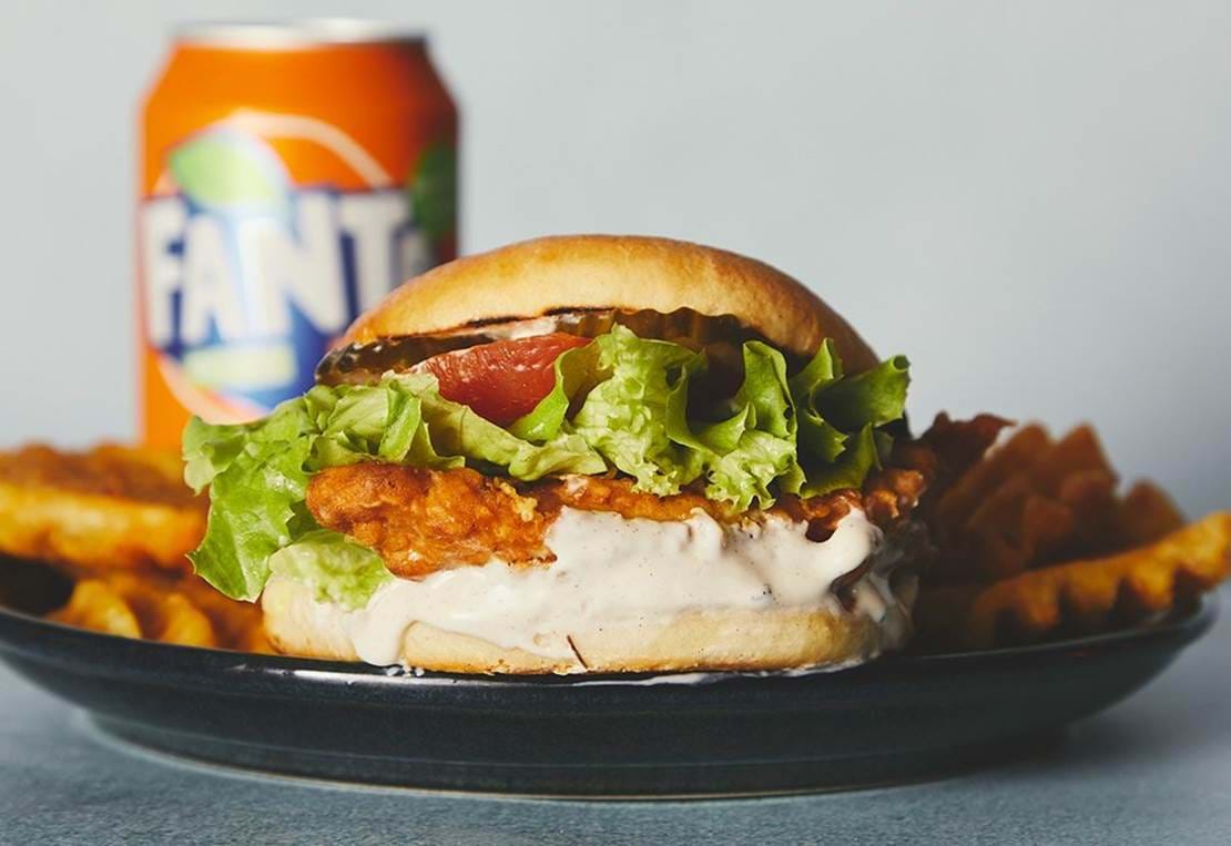 Eb48bd48 38Ae 11Ec A617 2A9a07cca697 Classic