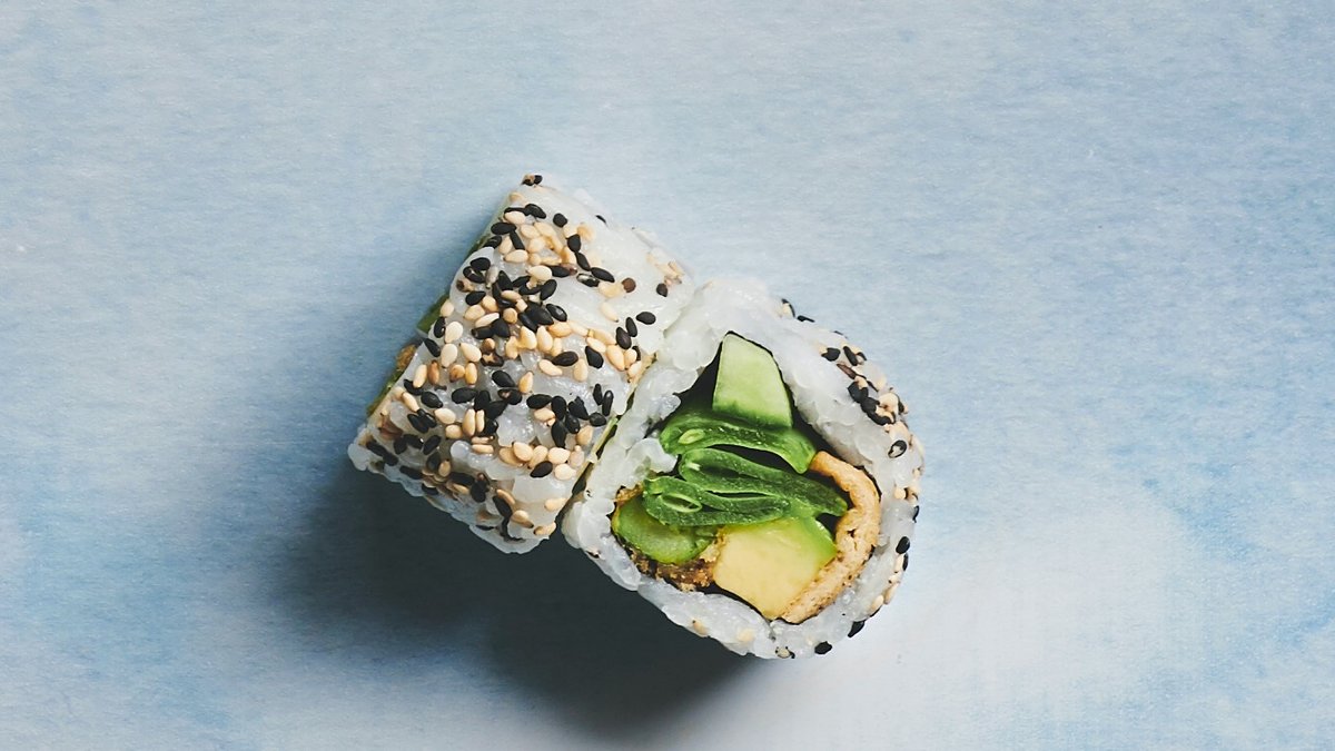 94Bf9406 14B0 11Eb B870 3E7c5a6b5ca1 Uromaki