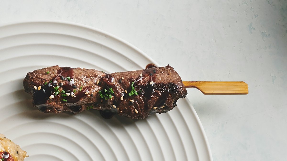 Fa348dac 14Bd 11Eb 86D3 8Ea1fc7858ef Sticks