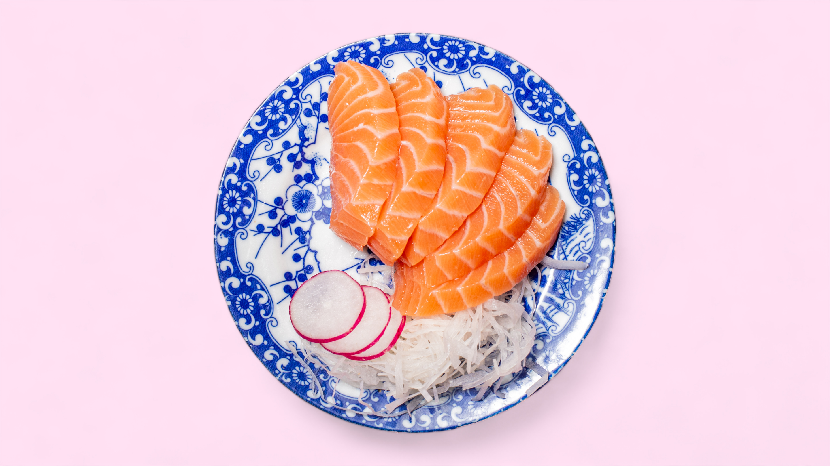 SASHIMI SALMON