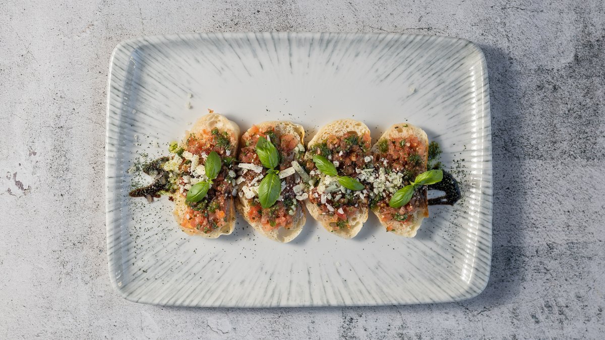 66Ffe2306ab10a46a4605531 (1)