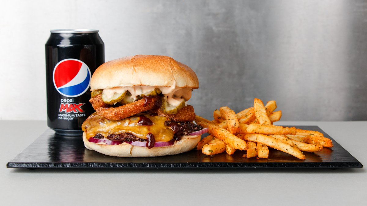 A3d9f2ae B059 11Ee A6ea 16908Faa460c The Smash Burger Combo