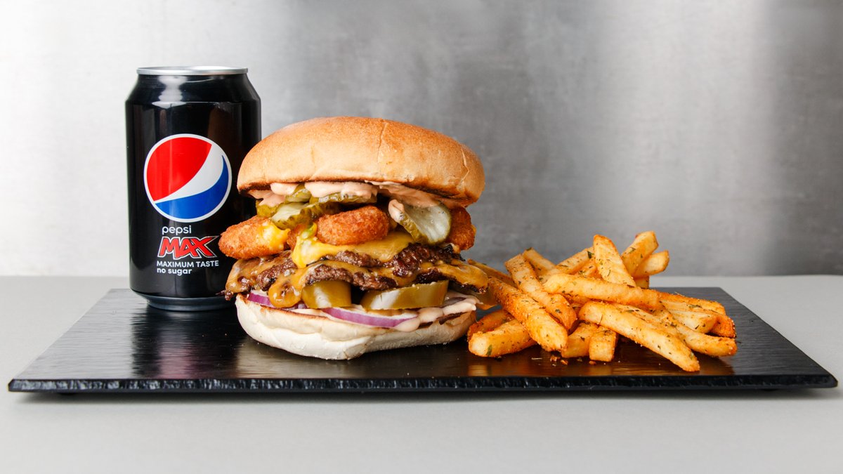 9C3b9ade B059 11Ee 86Ec 2297781429Fe Chili Cheese Smash Burger Combo