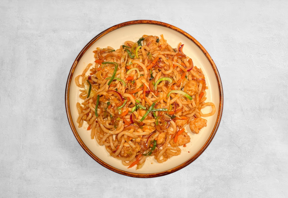 25. Stegte Udon Noodle (Vegetarisk)