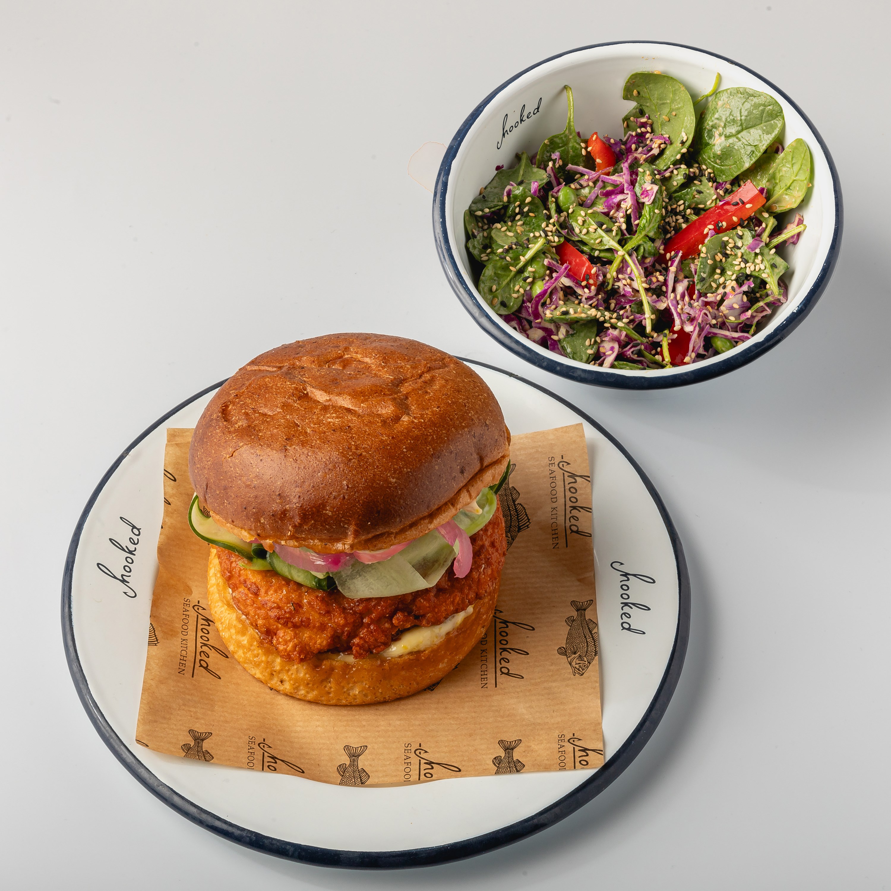 Halloumi Burger M Salat