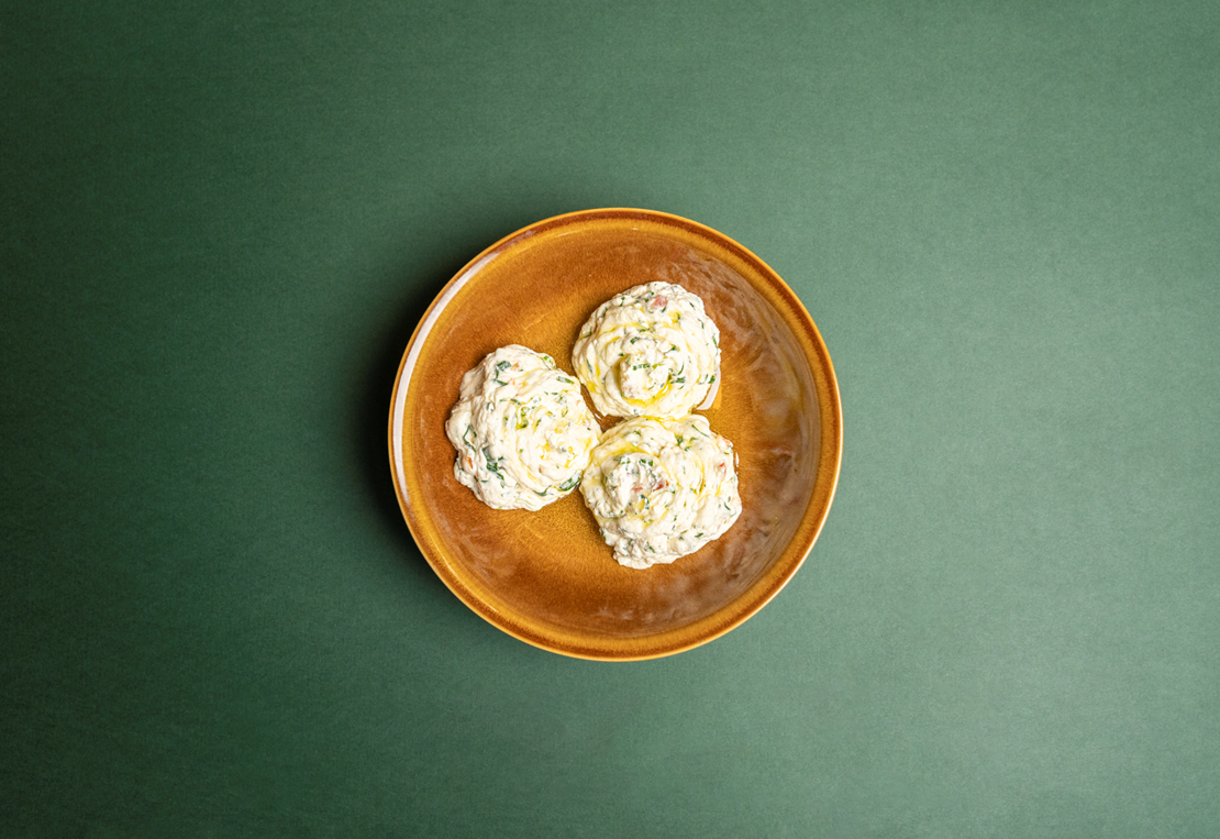 Creamy White Cheese (Compressed)