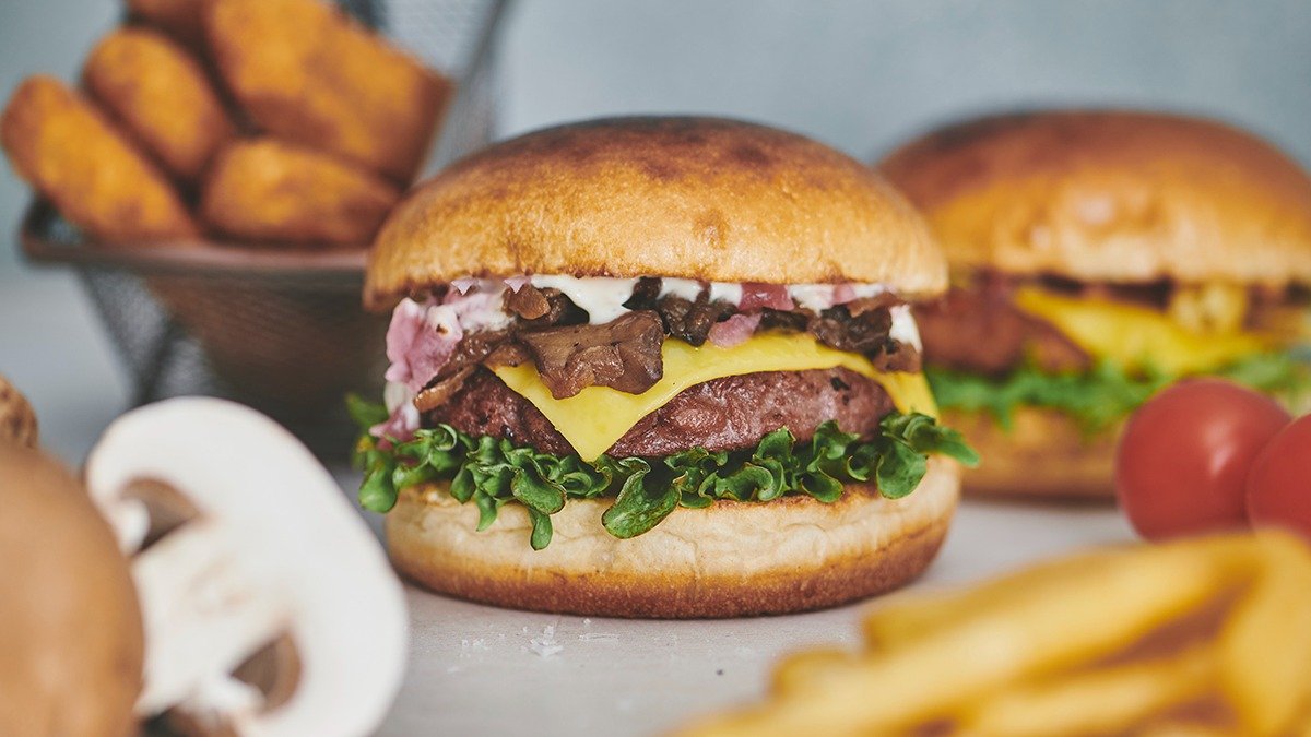 5C4127a4 C348 11Ed Bf6c C2ab3fcc0803 Wolt 230314 Square Burger10332