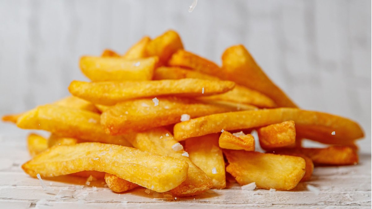 8Ff0af4e 8D3d 11Ec Ba8e Fa01a66b34d9 Square Burger Steak Fries