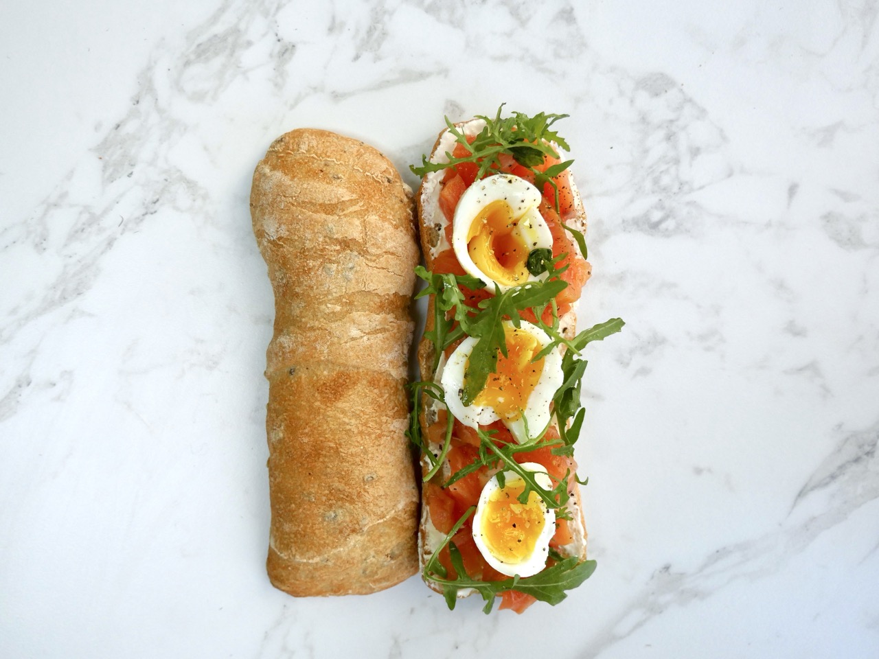 Sassy Salmon – Stor