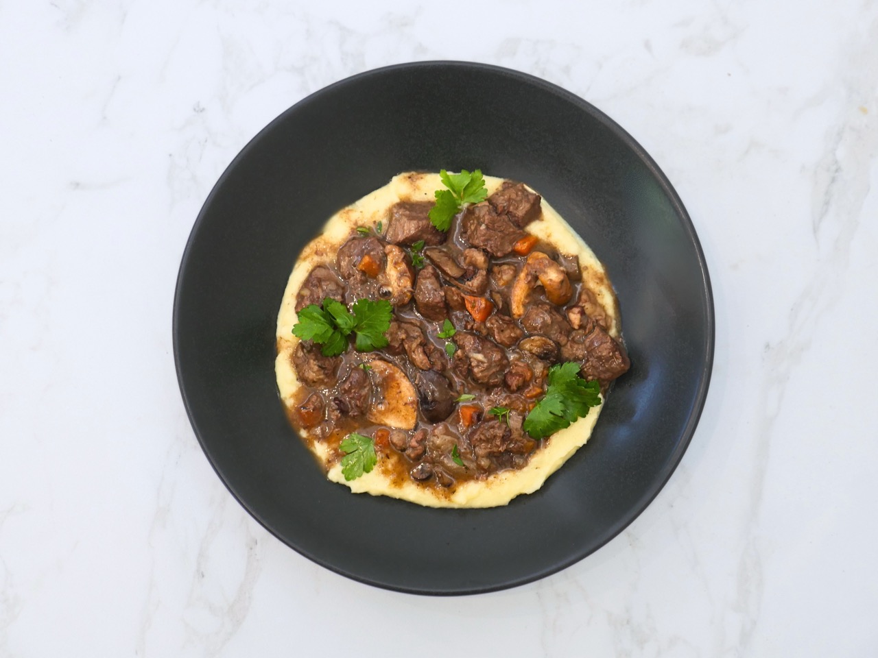 Bossy Beef Bourgignon – Stor