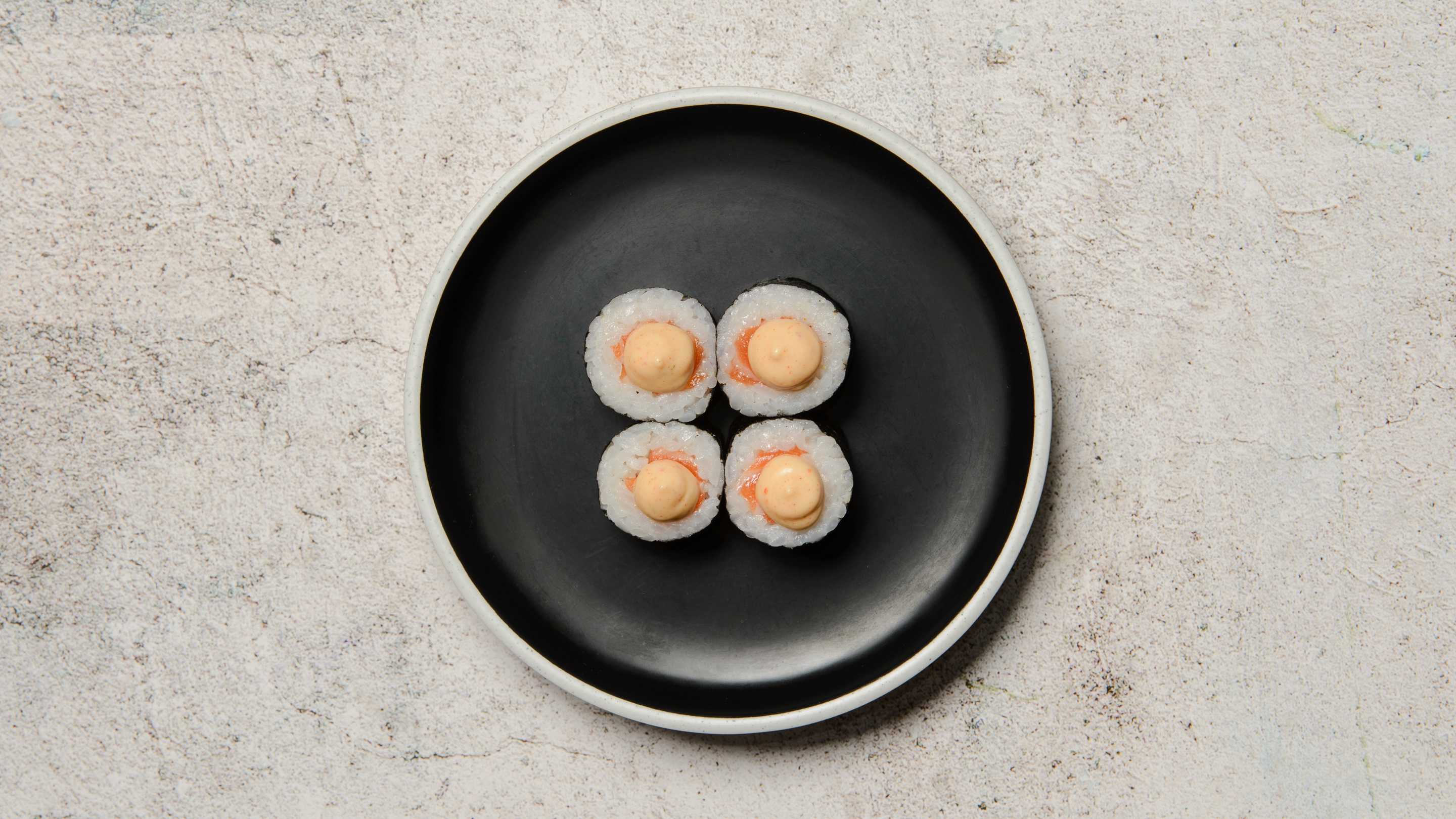 Hosomaki Laks Med Chili