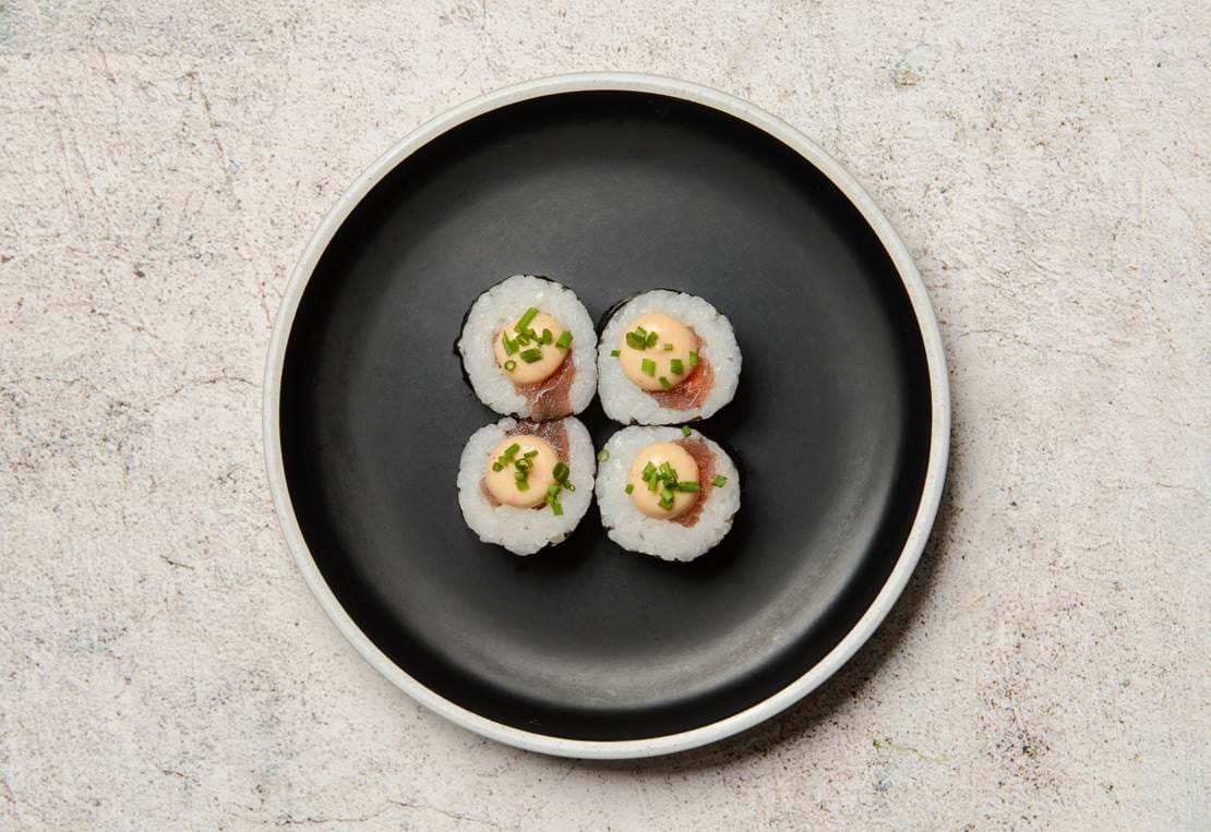 Hosomaki Tun Med Purløg Og Chili