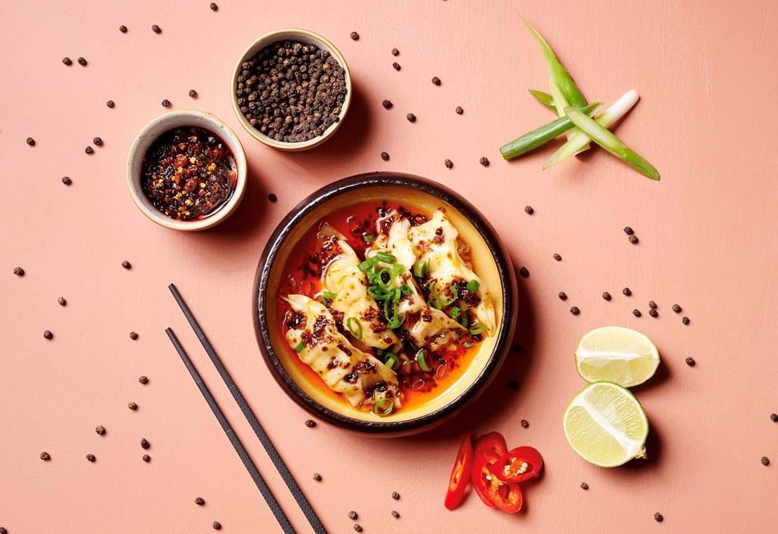 Dumpling With Chili Oil – Stor