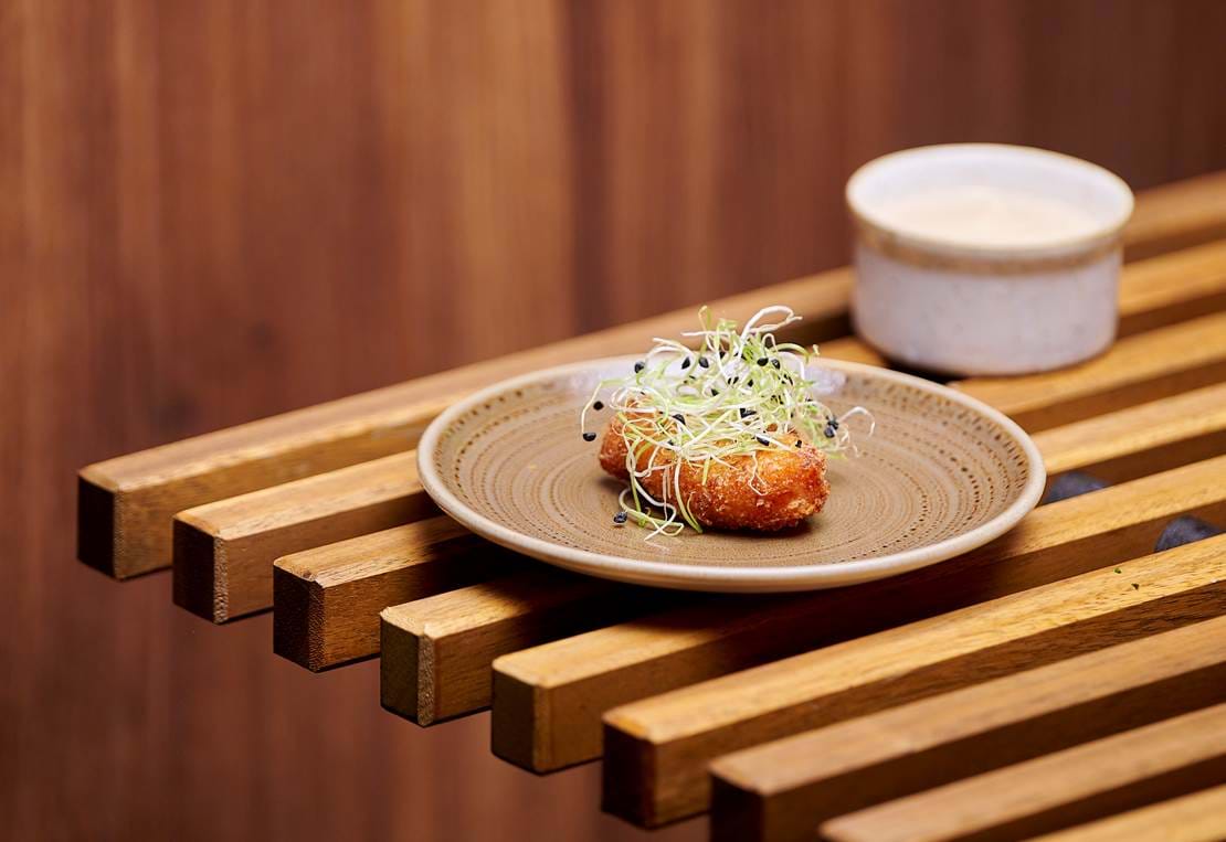 Roku Food6576