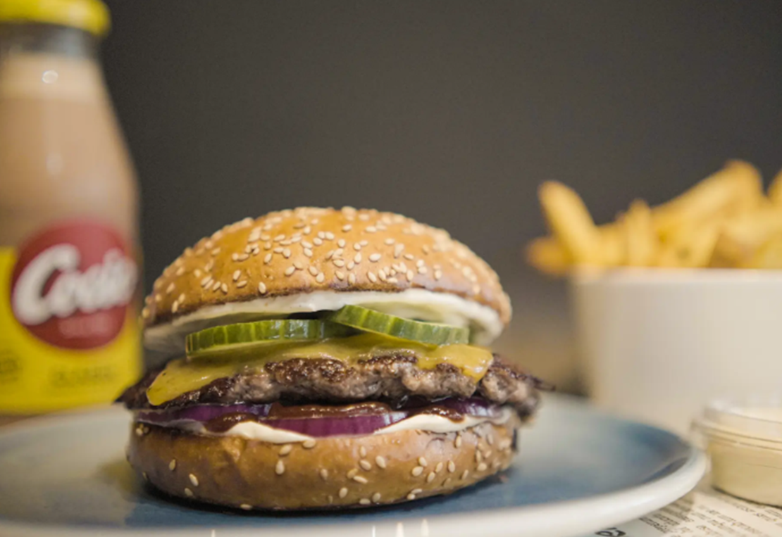 Lillebror Cheeseburger Menu