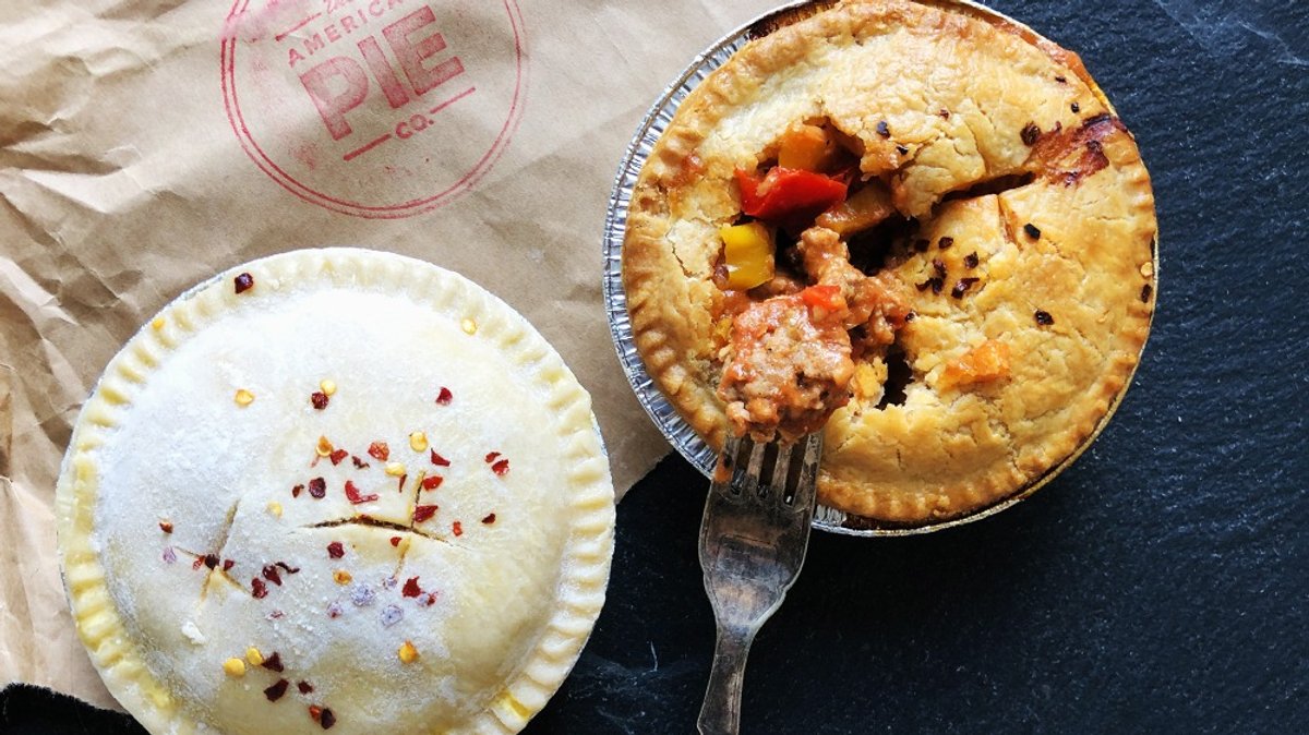 2021E868 Ee0a 11Eb 813C 9A5435b45e36 1000X563 Menuphoto Apc Takebake Pizzapie