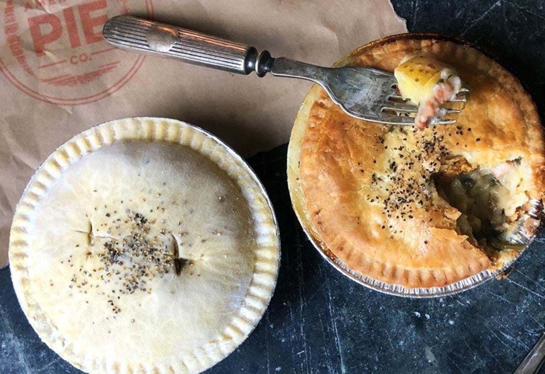 Cd5c4d56 C869 11Ea 80B8 02B48c7af4c3 1000X563 Menuphoto Apc Takebake Bacon