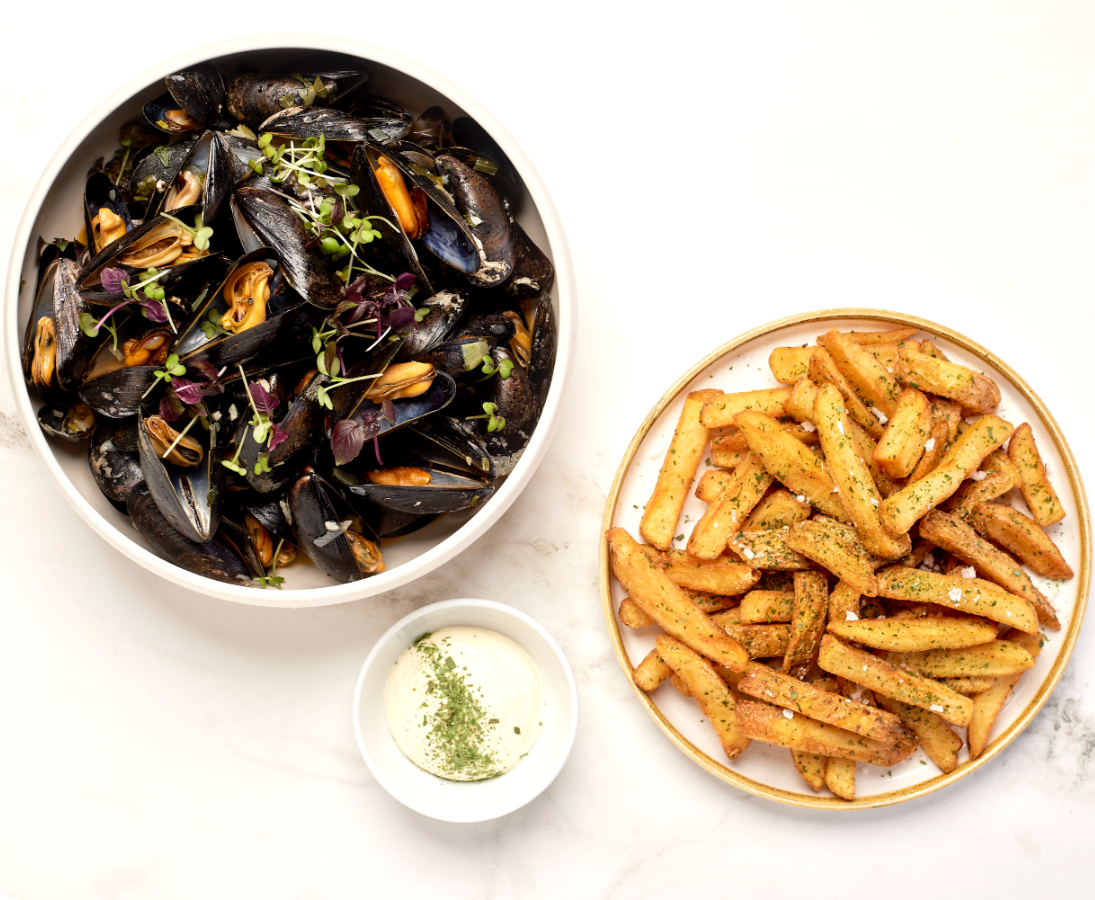 Moules Fries Compressed Compressed (1)