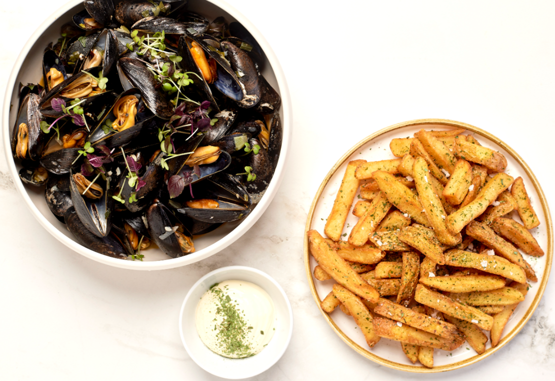 Moules Fries Compressed Compressed (1)