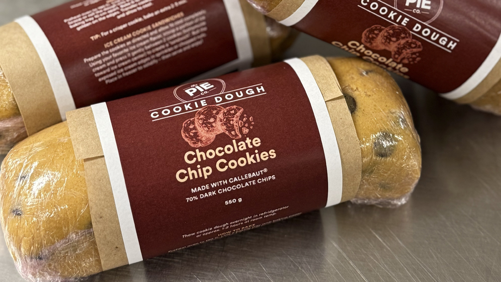 1000X563 Menuphoto Cookiedough Chocolatechip