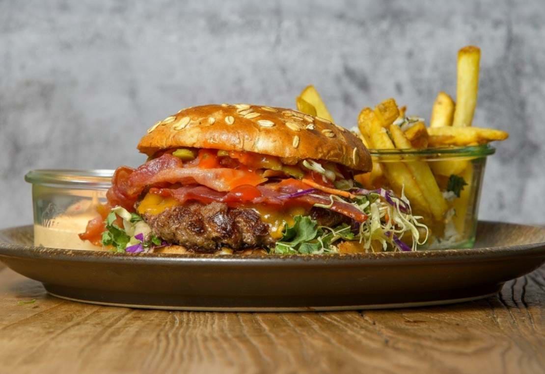 69Bbd2f3e2d6c76324a61087