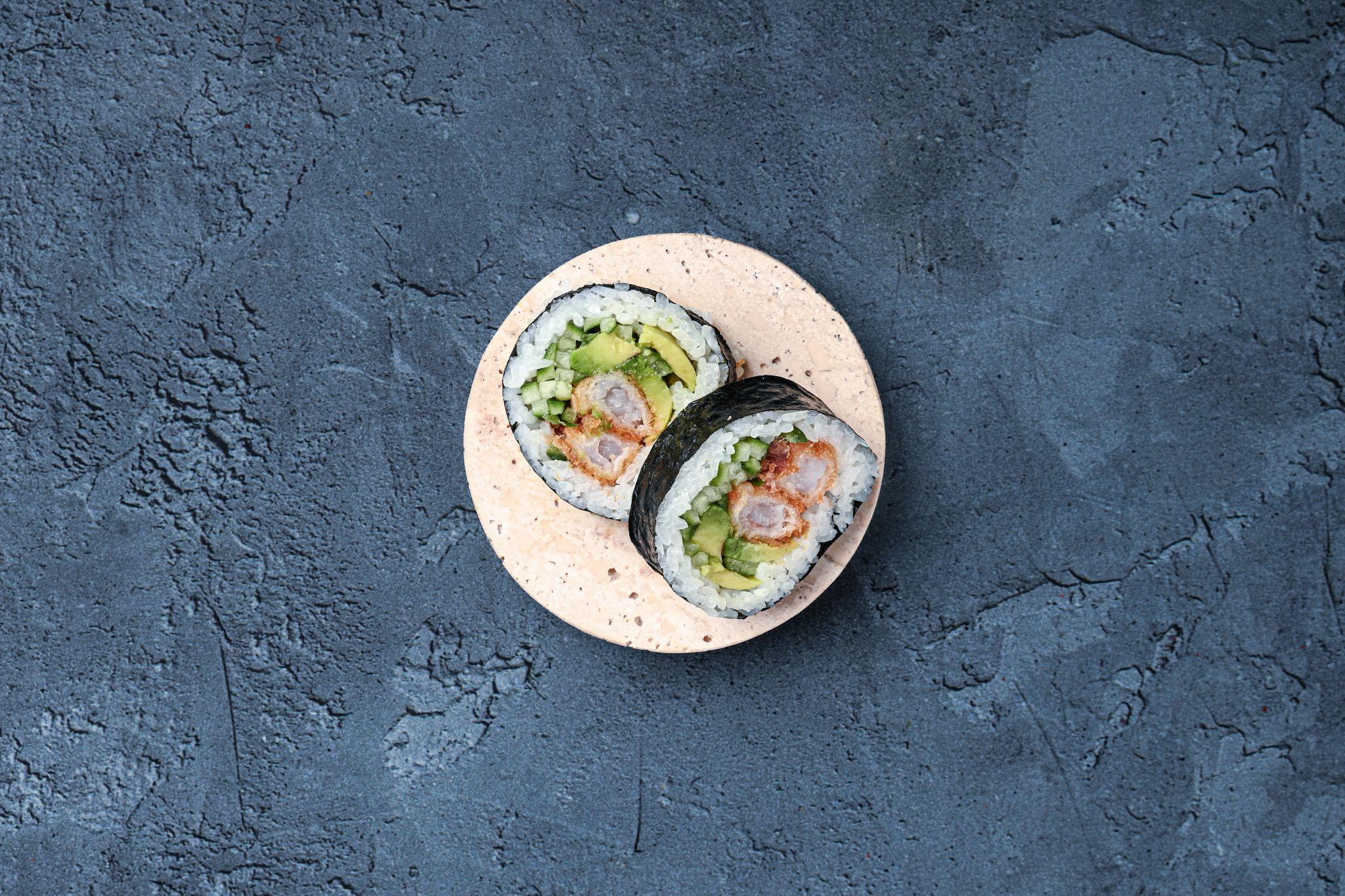 futomaki-6-stk-crispy-reje.jpg