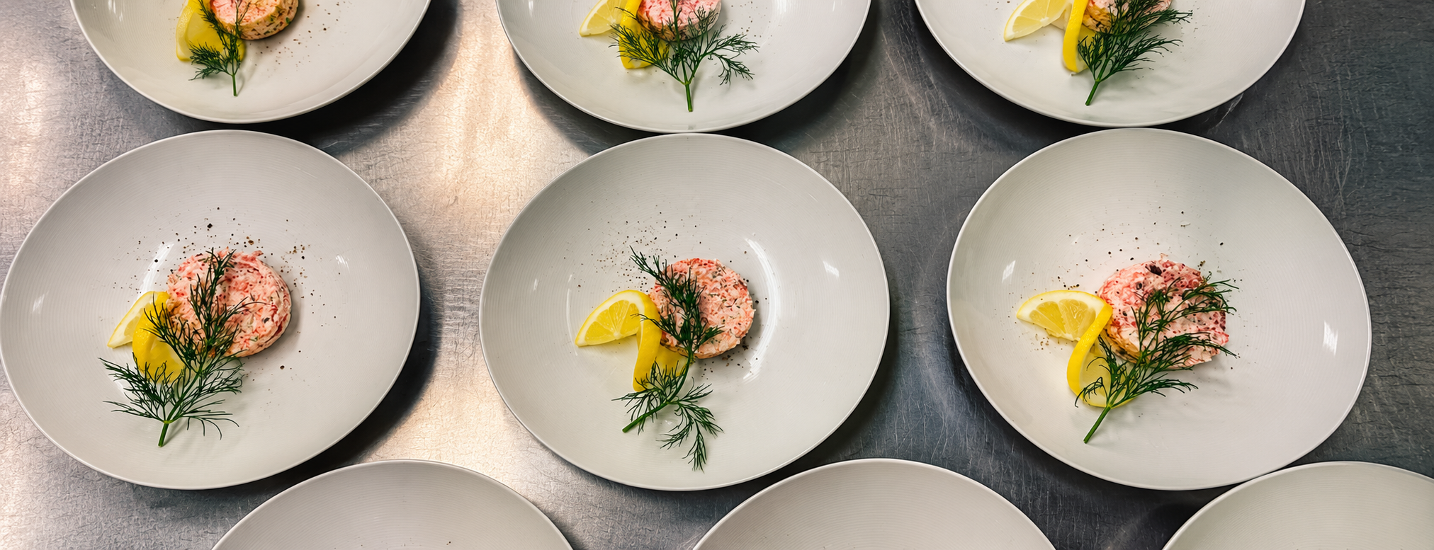 Gentagne Skaldyrstallerkener Med Citron Og Dild