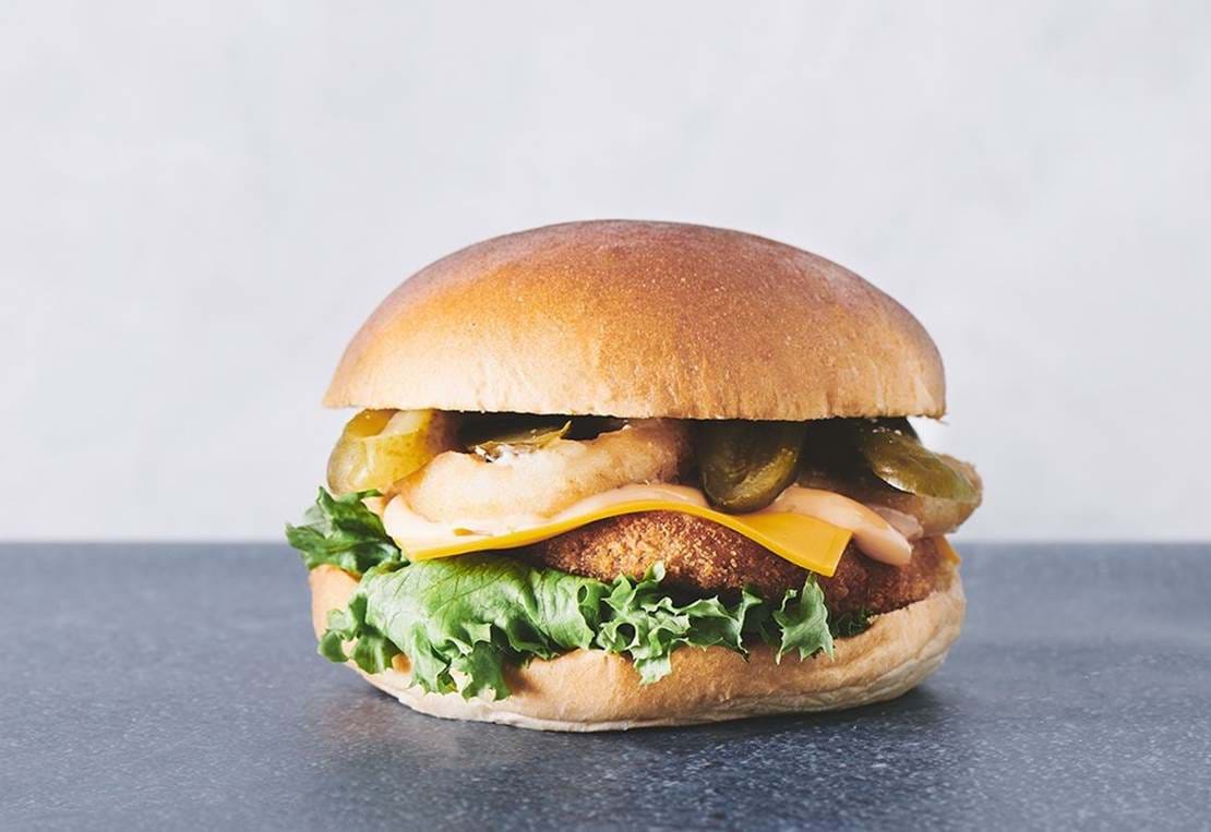 A5f69730 6D54 11Ec 83Dd 0A4f92abc039 Newyorker Burger 2 1 (1)