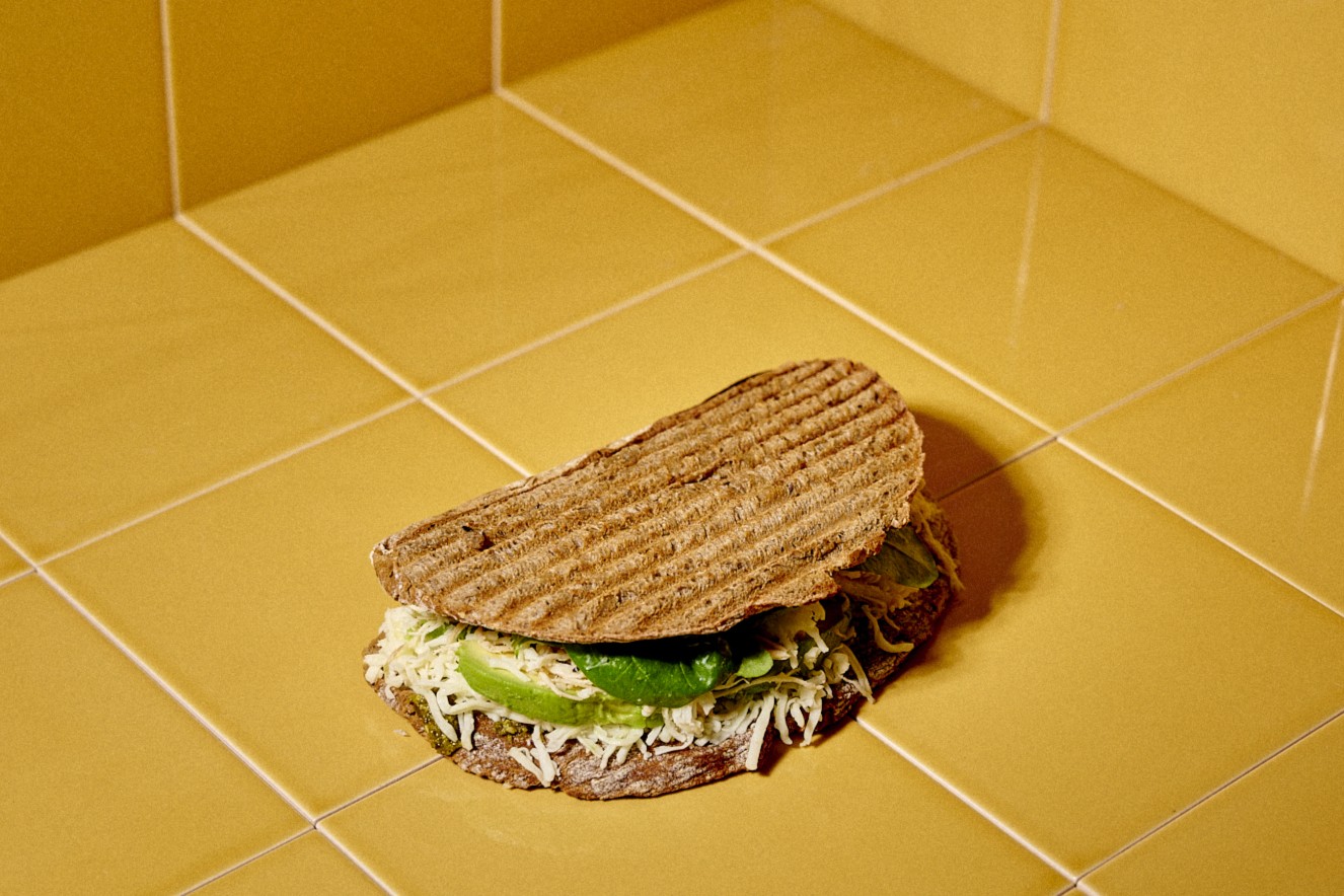 24F1e334 6A02 11Eb A86d 0E9486bfce19 Green Bird