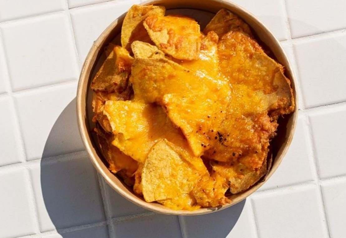 Chili Chilis Melted Cheddar Nachos