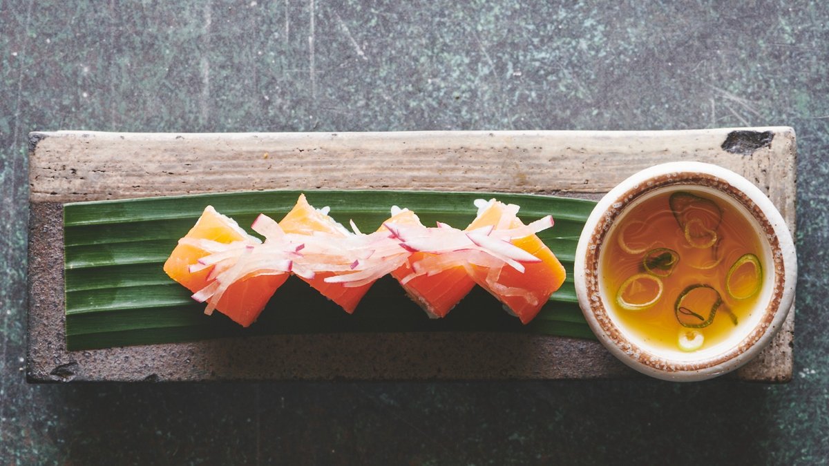 40E6d096 F925 11Ec 9Eaf 5A3ac8aa7d2b Delux Sislin