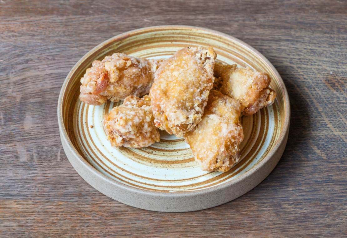 9839276 Itacho Sushiwok Amager Food Hot Wings 4X3