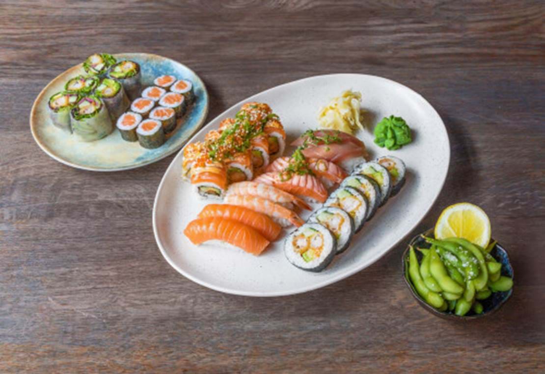 9839276 Itacho Sushiwok Amager Food Super Menu 1X1